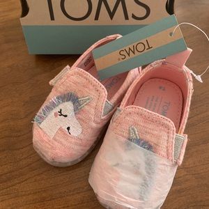 Toms Almond Blossom Unicorn Tiny 4